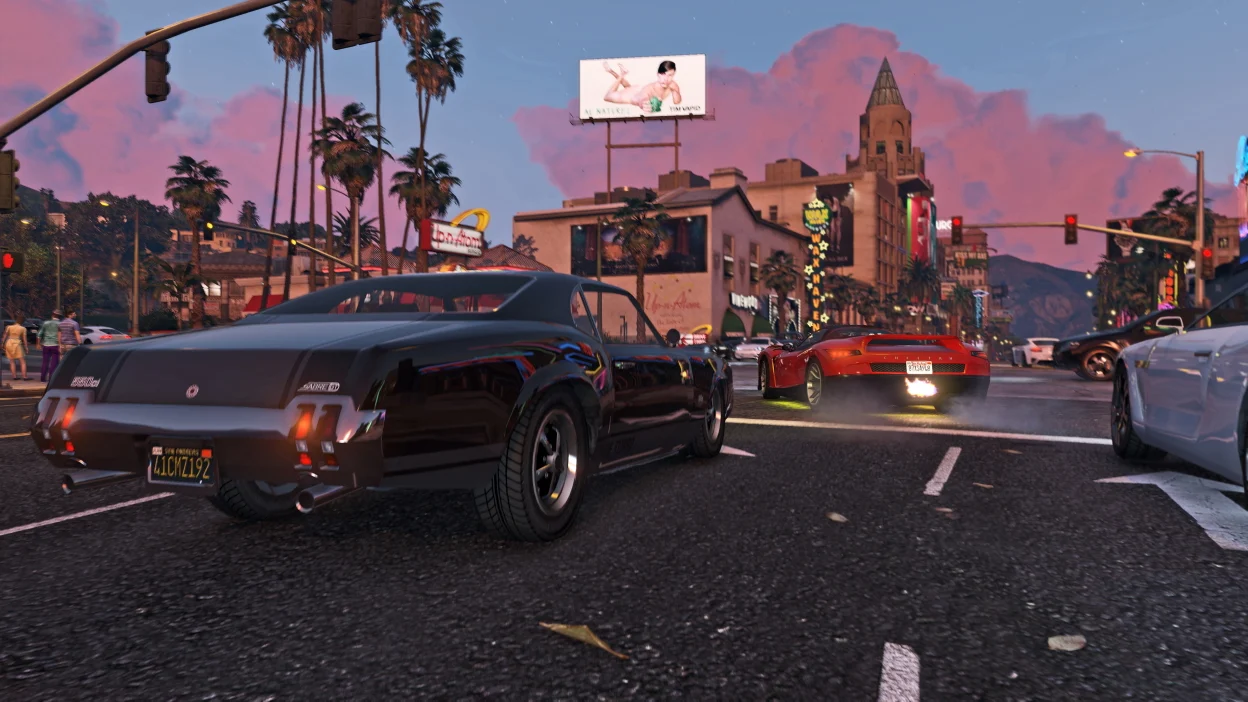 Noční Vice City s neonovými nápisy